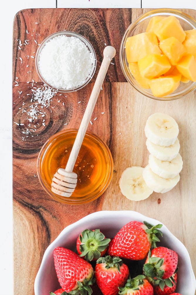 Tropical Smoothie | cookinginmygenes.com