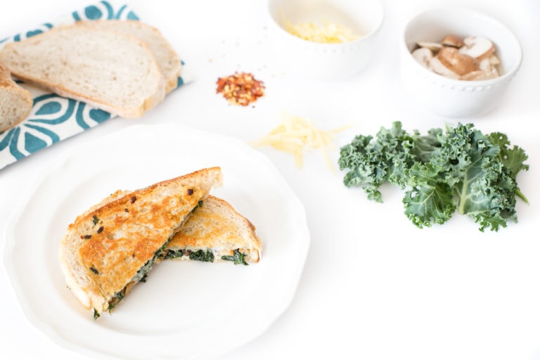 Kale-Mushroom Grilled Cheese l cookinginmygenes.com