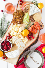 Festive Market Cheeseboard | cookinginmygenes.com