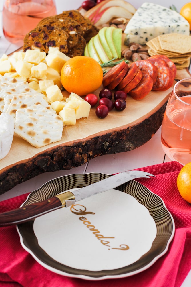 Festive Market Cheeseboard | cookinginmygenes.com