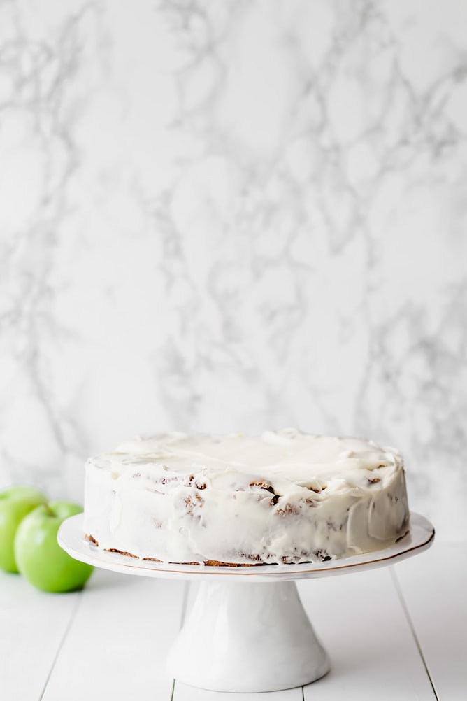 Apple Cinnamon Cake with Cream Cheese Icing | cookinginmygenes.com