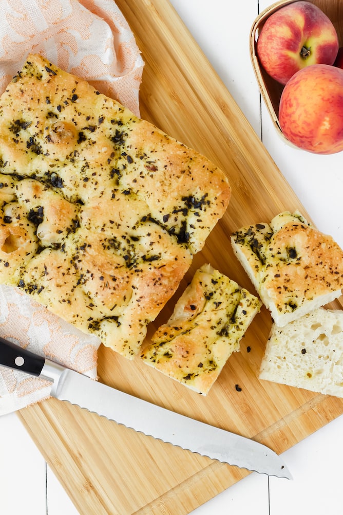Peach & Prosciutto Summer Focaccia | cookinginmygenes.com