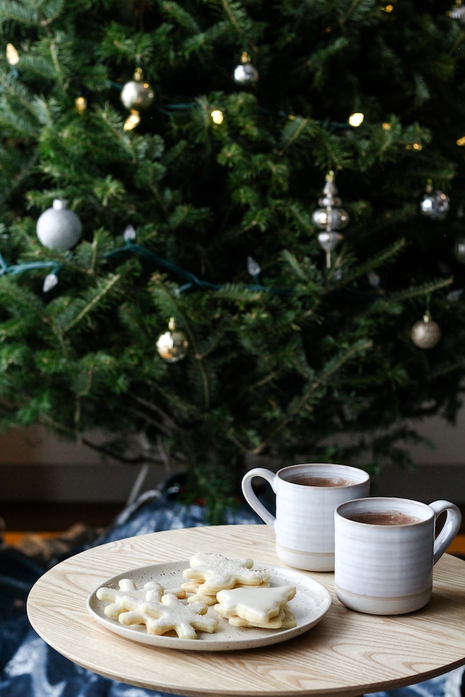 What's In Season - What to Cook in December from cookinginmygenes.com