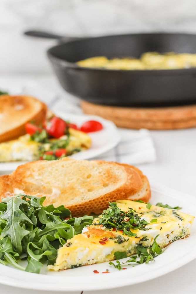 Swiss Chard, Goat Cheese & Leek Frittata | cookinginmygenes.com