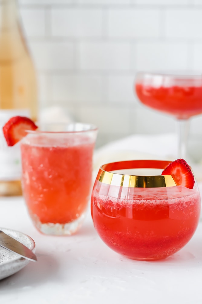 Strawberry Rosé Wine Spritzer Cocktail