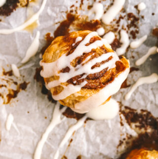 cinnamon rolls with icing