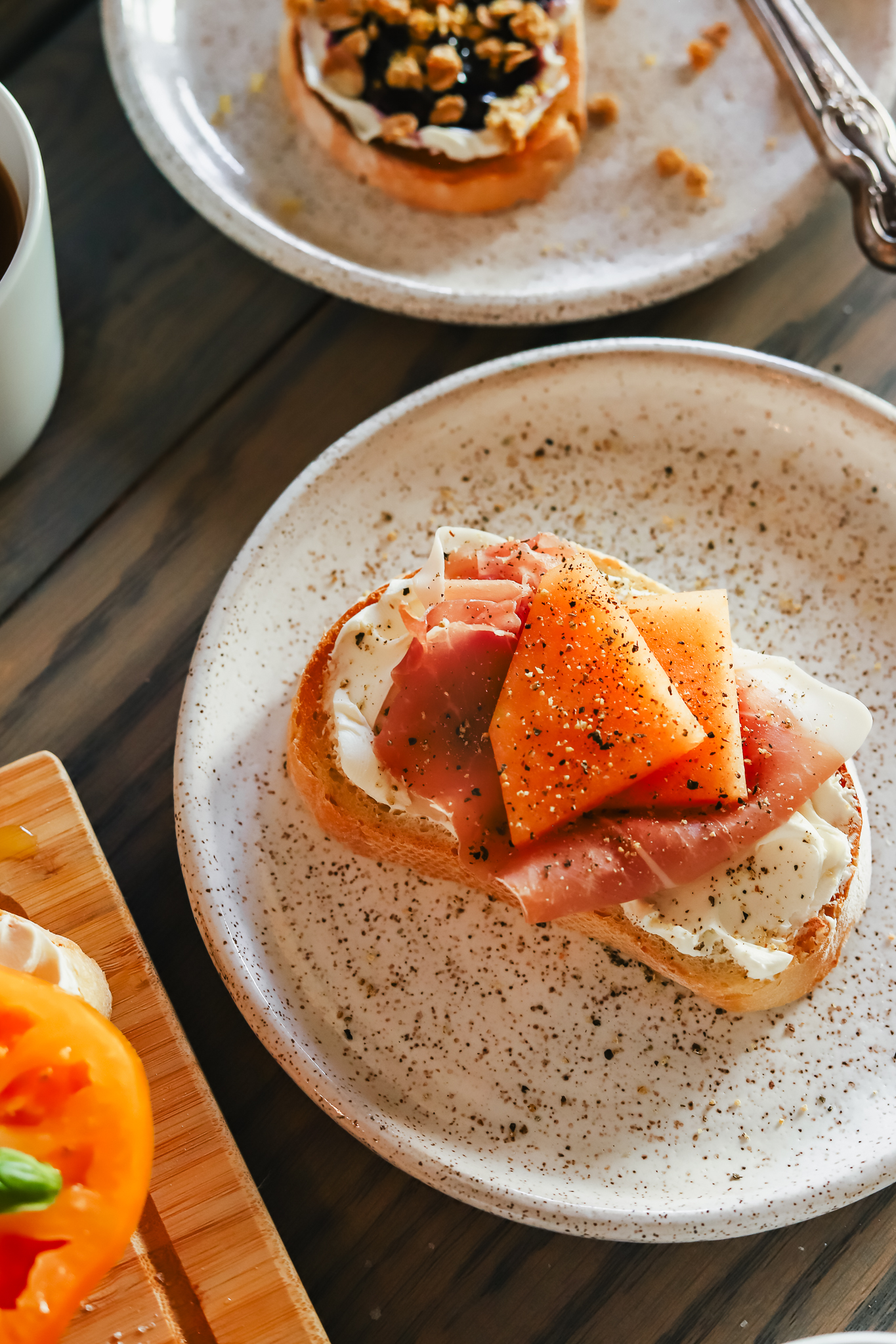 prosciutto and cantaloupe toast